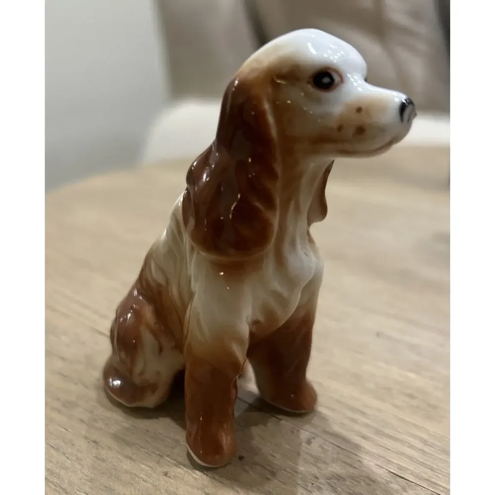 Vtg Cocker Spaniel Figure 3.5” Sitting Dog Bone‎ China Painted Springer Figurine